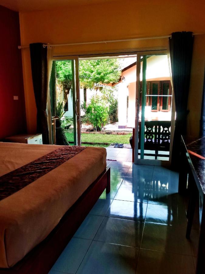 Suwantana Lanta Houses Ko Lanta 外观 照片