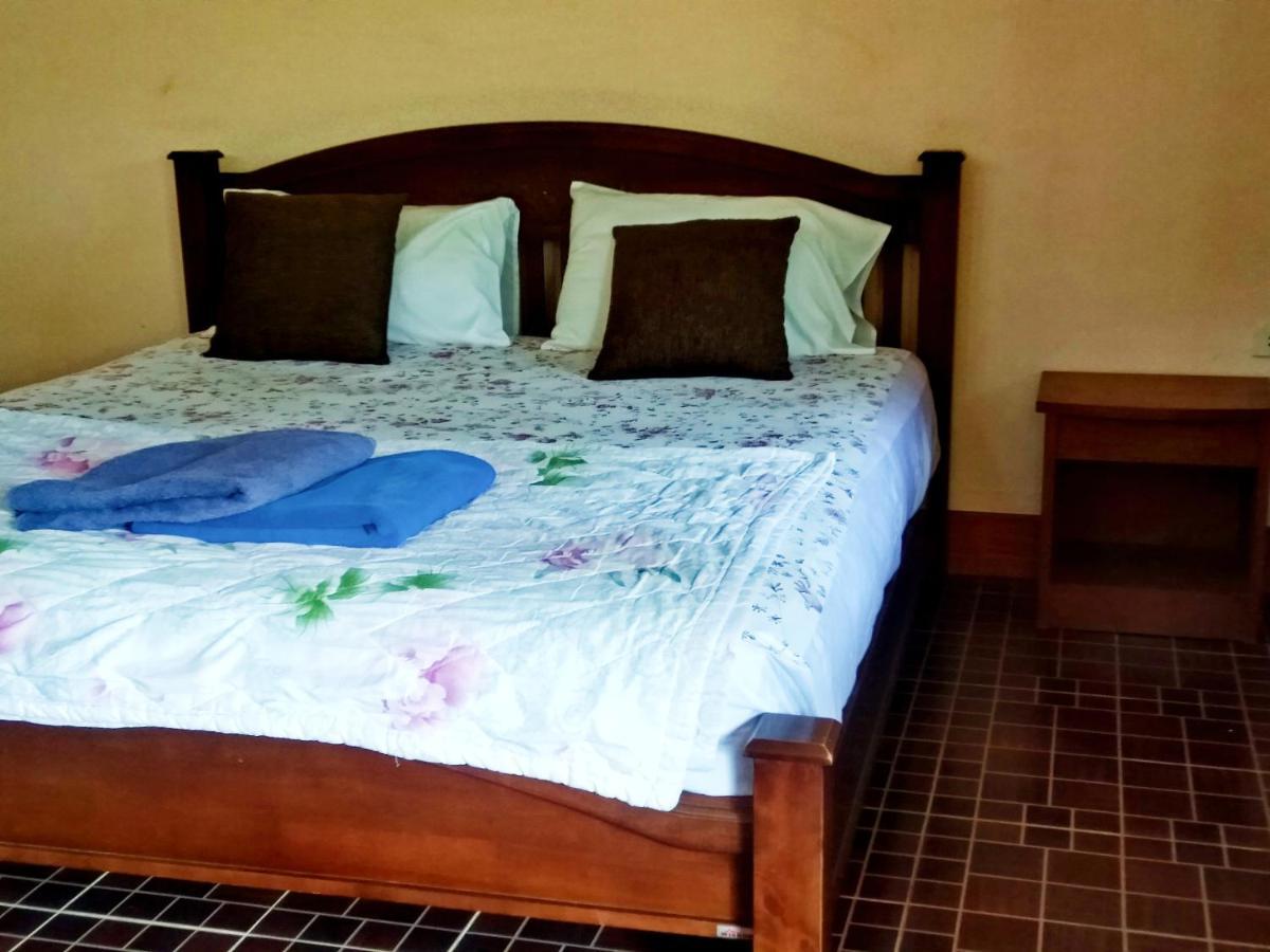Suwantana Lanta Houses Ko Lanta 外观 照片