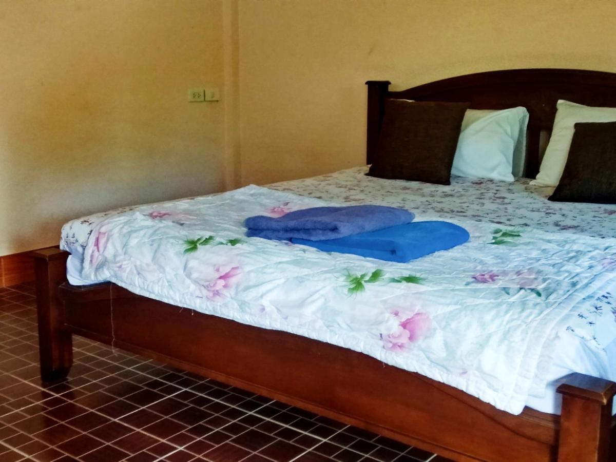 Suwantana Lanta Houses Ko Lanta 外观 照片
